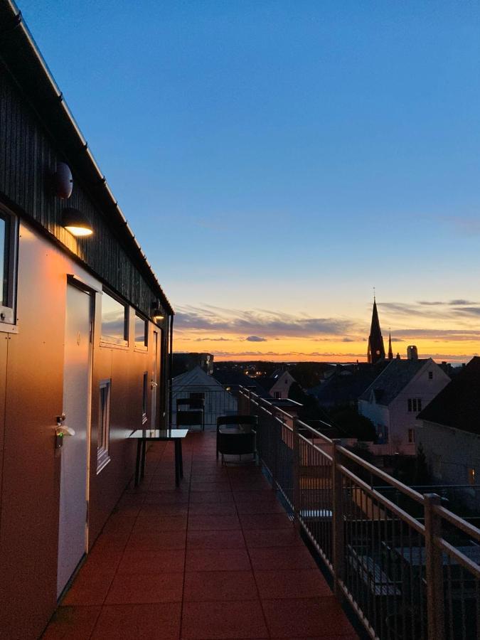 Flotmyrgarden Apartment Hotel ハウゲスン エクステリア 写真
