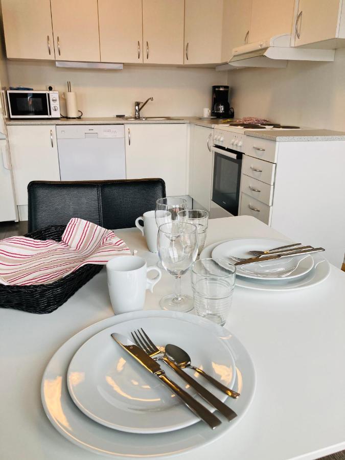 Flotmyrgarden Apartment Hotel ハウゲスン エクステリア 写真