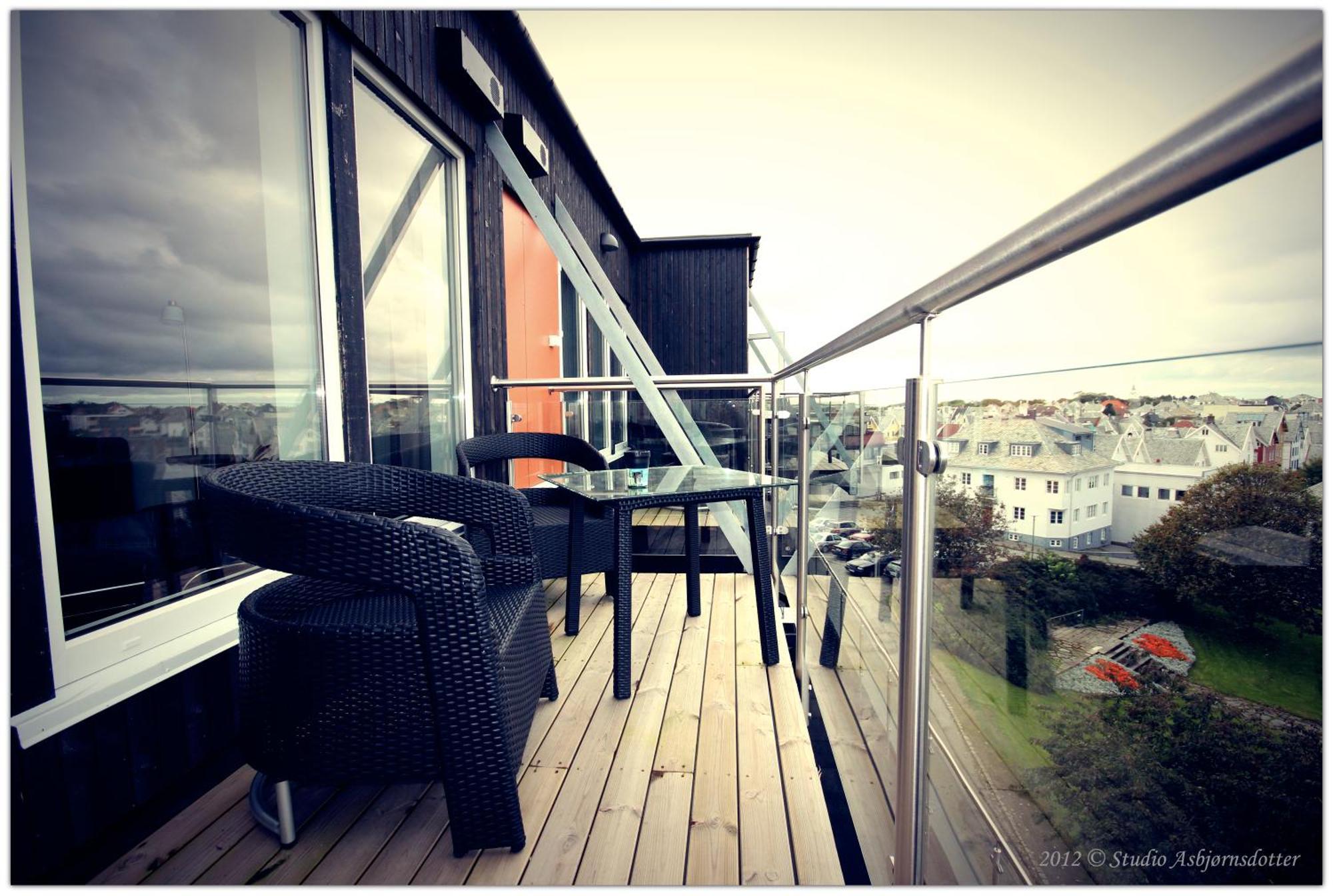 Flotmyrgarden Apartment Hotel ハウゲスン エクステリア 写真